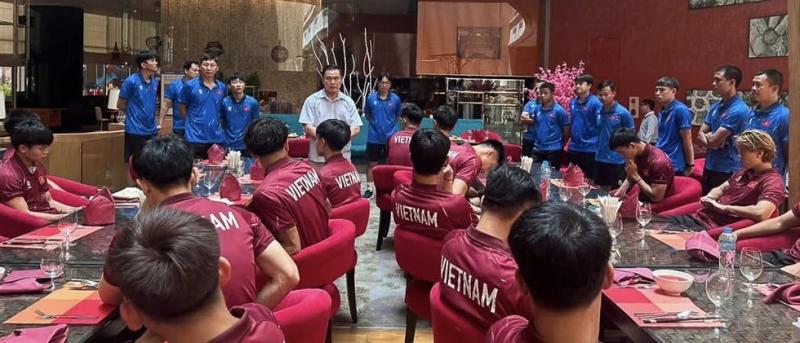 Lộ diện trưởng đoàn U.23 Việt Nam, người từng gọi HLV Kim Sang-sik là ‘anh Sáu’- Ảnh 1.