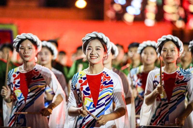 Thủ tướng Phạm Minh Chính dự lễ khai mạc giải bóng đá Công an-Cảnh sát ASEAN  - Ảnh 9.