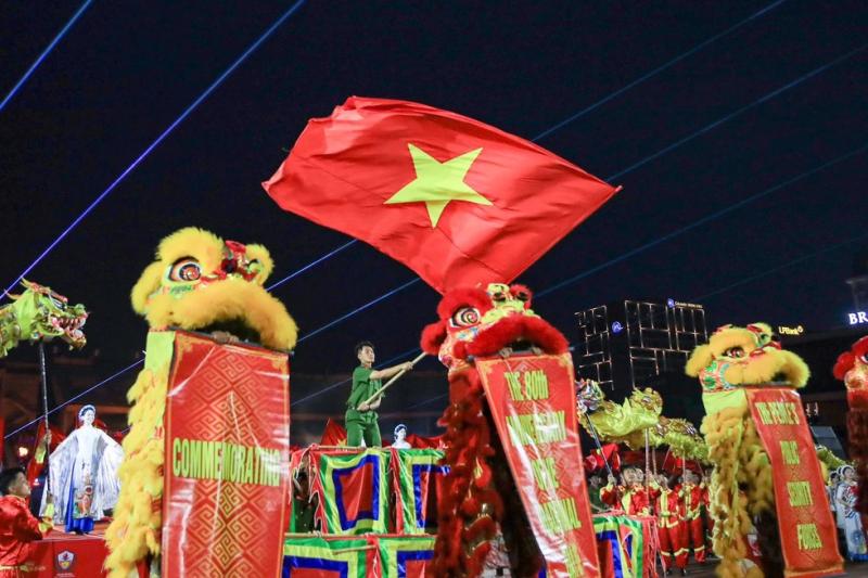 Thủ tướng Phạm Minh Chính dự lễ khai mạc giải bóng đá Công an-Cảnh sát ASEAN  - Ảnh 6.