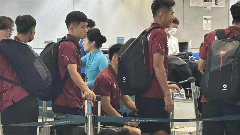 U.23 Việt Nam lên đường dự giải U.23 Đông Nam Á: Quyết mang cúp trở về- Ảnh 14.