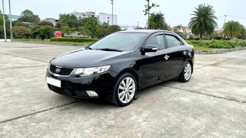 3 mẫu ô tô cũ bền dáng giá khoảng 250 triệu đồng - Ảnh 3. 3 mẫu ô tô cũ bền dáng giá khoảng 250 triệu đồng - Ảnh 3.