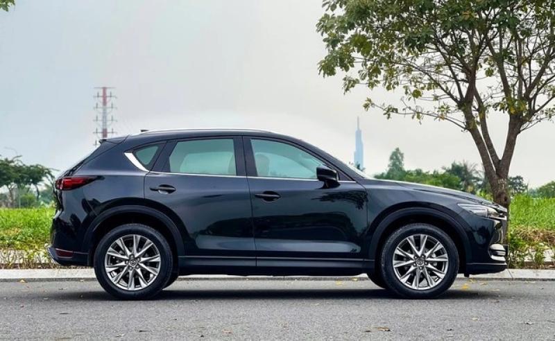 Vì sao giá Mazda CX-5 đời 2022 cao hơn xe mới? - Ảnh 3.