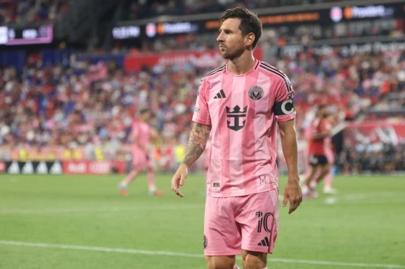 Messi tức giận, giới chủ Inter Miami phản ứng vụ bị phạt: Ảnh hưởng gia hạn hợp đồng?- Ảnh 2.