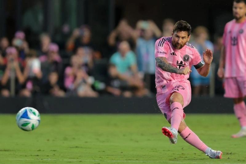 Messi muốn đua vô địch, Inter Miami hoàn tất thương vụ ‘nóng’ chiêu mộ De Paul - Ảnh 1.