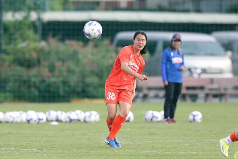 Cầu thủ Việt kiều Nam Mi chia tay Việt Nam: 'Thật buồn khi phải rời đi'- Ảnh 2.
