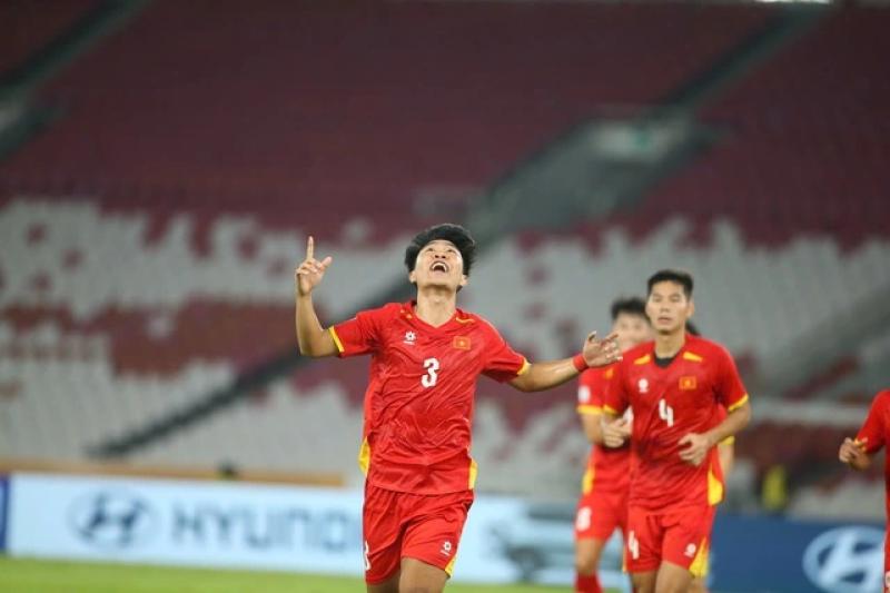 Thắng vất vả U.23 Campuchia, U.23 Việt Nam nhất bảng nhưng đáng lo- Ảnh 3.