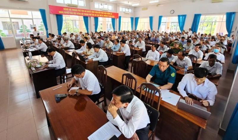 Tây Ninh: Cử tri phản ánh tình trạng thu thuế trì trệ ảnh hưởng người dân- Ảnh 1.