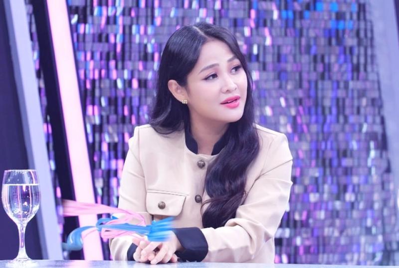 Con dâu NSƯT Kim Phương: Chồng bị lây tính nói nhiều từ tôi - Ảnh 2.