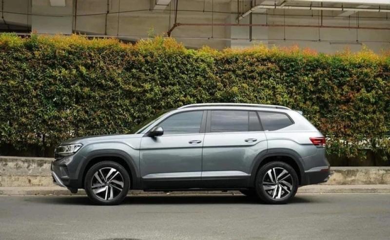 Xe Đức Volkswagen Teramont giá còn 1,838 tỉ đồng, lấn sân thị phần SUV hạng D - Ảnh 2.