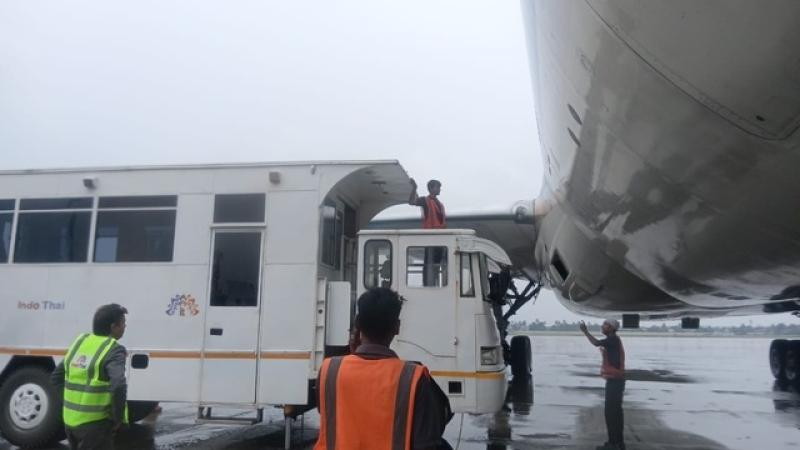 Lại thêm máy bay của Vietnam Airlines phải hạ cánh khẩn xuống Ấn Độ cứu hành khách- Ảnh 1.