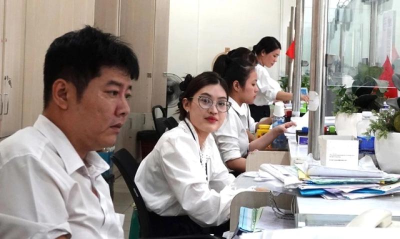 Ít cán bộ Bình Dương, Bà Rịa - Vũng Tàu tới TP.HCM bằng xe miễn phí- Ảnh 1. Ít cán bộ Bình Dương, Bà Rịa - Vũng Tàu tới TP.HCM bằng xe miễn phí- Ảnh 1.