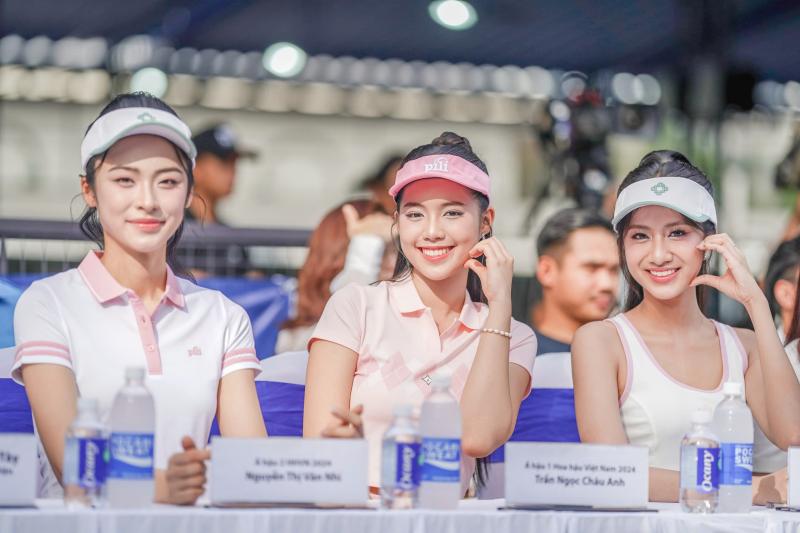 Hoa hậu Hà Trúc Linh cùng dàn bóng hồng khuấy động giải pickleball Việt Nam - Ảnh 2. Hoa hậu Hà Trúc Linh cùng dàn bóng hồng khuấy động giải pickleball Việt Nam - Ảnh 2.