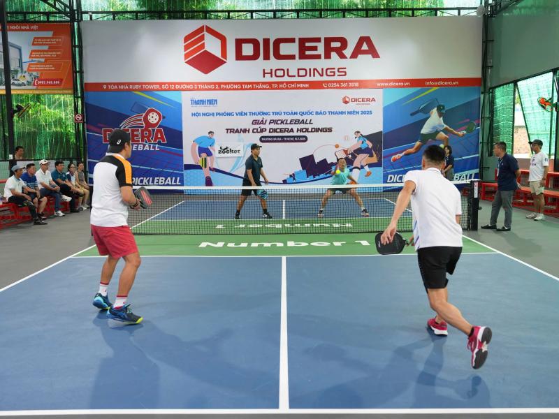Tranh tài sôi nổi tại giải pickleball tranh cúp DICERA- Ảnh 1.