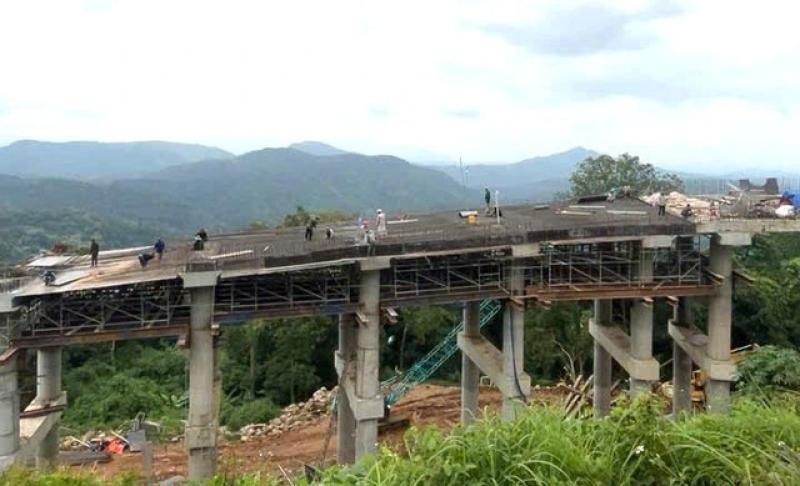 Cải tạo QL28B Lâm Đồng đua với thời gian nhưng vướng mặt bằng chưa hoàn thiện - Ảnh 4.