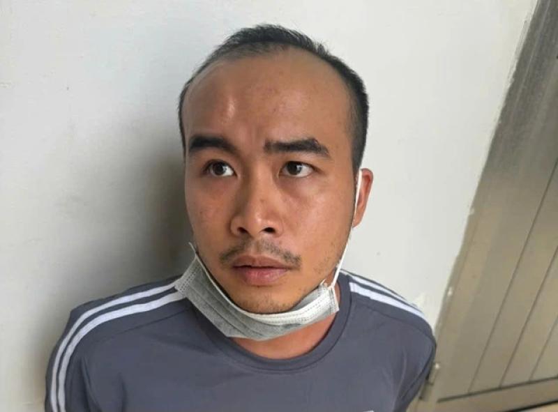 Kẻ cướp giật tiệm vàng ở TP.HCM khai gì?- Ảnh 1.