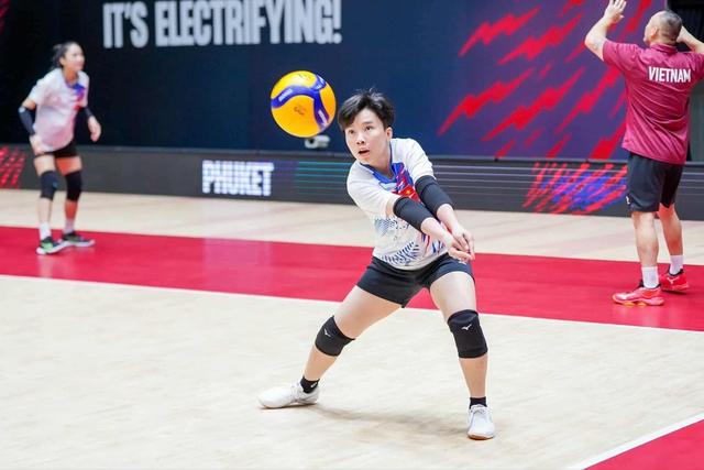 Giải bóng chuyền nữ thế giới ‘trắng sóng’ tại Việt Nam, khán giả than thở: Xem trực tiếp ở đâu?- Ảnh 1.