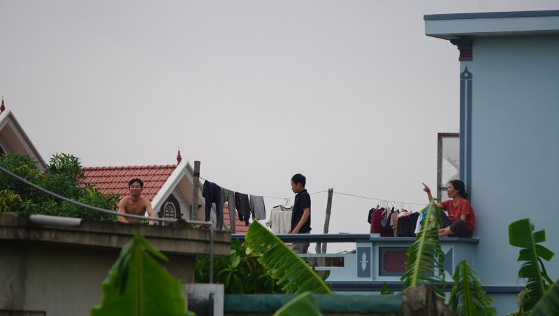 Hình ảnh hàng ngàn ngôi nhà ở Thanh Hóa ngập trong nước lũ - Ảnh 8. Hình ảnh hàng ngàn ngôi nhà ở Thanh Hóa ngập trong nước lũ - Ảnh 8.