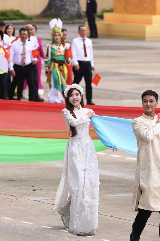 'Chị đẹp' Trang Pháp tiết lộ điều đặc biệt khi tham gia tổng duyệt A80- Ảnh 1.