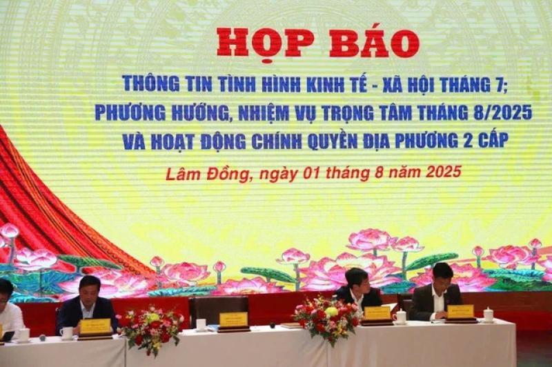 Chủ tịch UBND tỉnh Lâm Đồng: Báo chí đóng góp lớn cho sự phát triển của tỉnh- Ảnh 4.