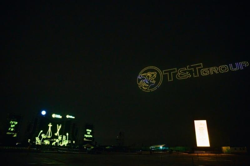 Thành phố Thiên niên kỷ T&T City Millennia bừng sáng trước đại nhạc hội- Ảnh 11.