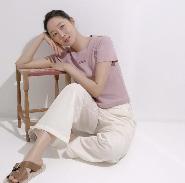 Gong Hyo Jin bị lừa đảo khi sống ở nước ngoài cùng chồng - Ảnh 1.