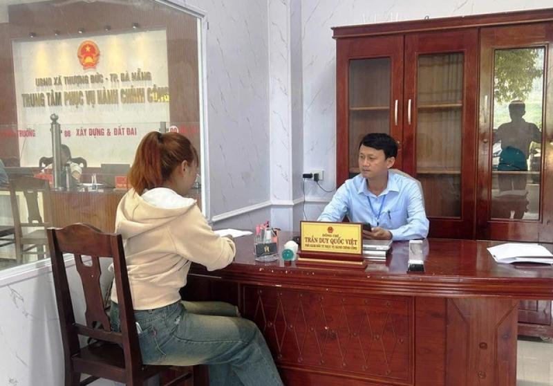 Mô hình mới ở TP.Đà Nẵng: Bố trí 2 sinh viên/phường, xã hỗ trợ ứng dụng CNTT- Ảnh 1.
