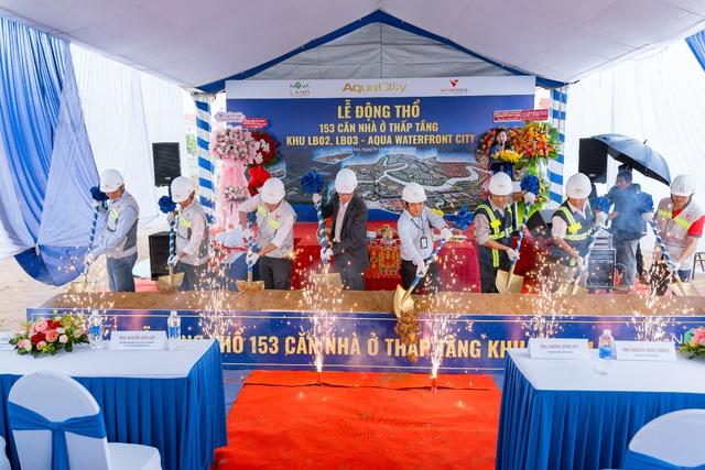 Lễ động thổ Aqua Waterfront City - Cột mốc hợp tác giữa Novaland và VictoryCons- Ảnh 4. Lễ động thổ Aqua Waterfront City - Cột mốc hợp tác giữa Novaland và VictoryCons- Ảnh 4.