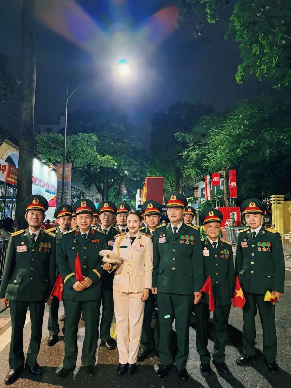 Khoảnh khắc ấn tượng của Bảo Thanh trong buổi tổng duyệt lễ diễu binh, diễu hành- Ảnh 1. Khoảnh khắc ấn tượng của Bảo Thanh trong buổi tổng duyệt lễ diễu binh, diễu hành- Ảnh 1.