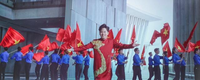 Tùng Dương tung “phiên bản hoàn hảo nhất” cho “Viết tiếp câu chuyện hòa bình” - Ảnh 2.