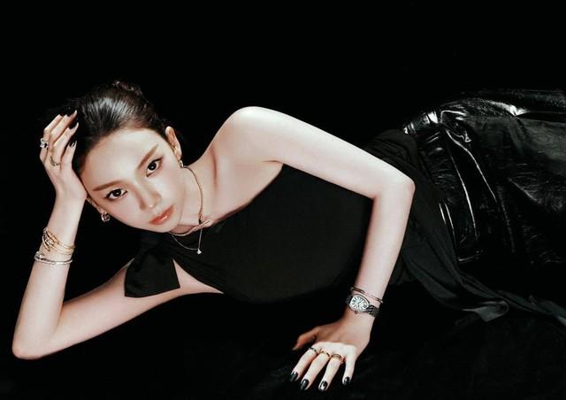 Karina aespa chia sẻ hành trình 5 năm và áp lực đời nghệ sĩ K - pop - Ảnh 1. Karina aespa chia sẻ hành trình 5 năm và áp lực đời nghệ sĩ K - pop - Ảnh 1.