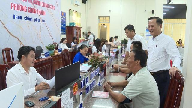 Đồng Nai: Xây dựng chính quyền thân thiện với '4 xin, 4 luôn và 5 không'- Ảnh 1. Đồng Nai: Xây dựng chính quyền thân thiện với '4 xin, 4 luôn và 5 không'- Ảnh 1.
