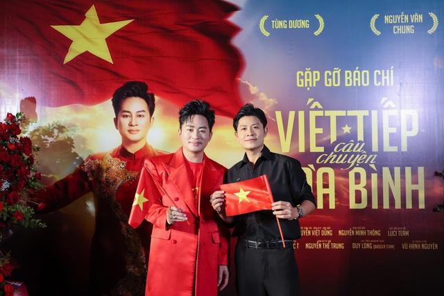 Tùng Dương tung “phiên bản hoàn hảo nhất” cho “Viết tiếp câu chuyện hòa bình” - Ảnh 1.