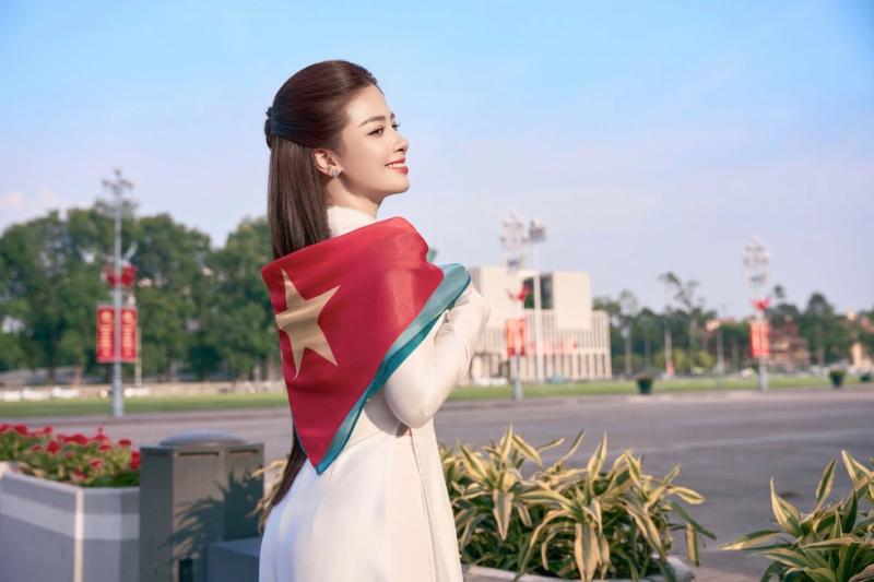 Dương Hoàng Yến: Tôi không bị áp lực khi bị so sánh cùng Võ Hạ Trâm - Ảnh 2.