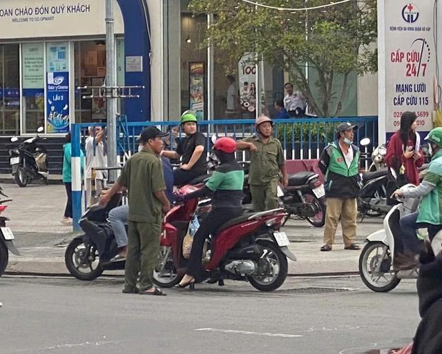 TP.HCM: Lại xảy ra tai nạn chết người trên đường Quang Trung, phường Thông Tây Hội- Ảnh 1. TP.HCM: Lại xảy ra tai nạn chết người trên đường Quang Trung, phường Thông Tây Hội- Ảnh 1.