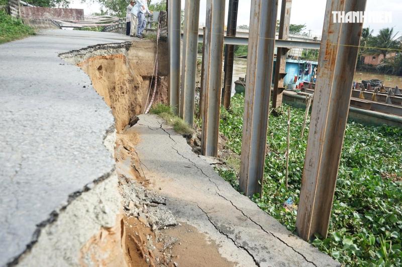Hiện trường vụ sạt lở nghiêm trọng ngay trước cổng trường học ở Đồng Tháp- Ảnh 7.