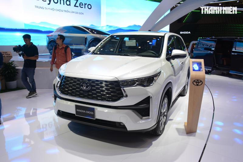 Người Việt mua ô tô máy xăng chuộng xe Toyota, Yaris Cross hút khách hơn Vios - Ảnh 1.