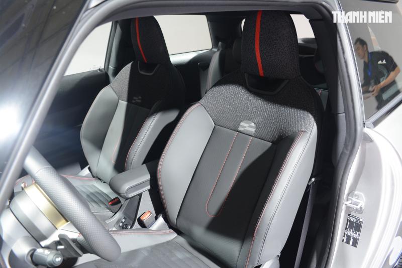 Ô tô hạng sang cỡ nhỏ đậm chất chơi MINI John Cooper Works 2025 có gì mới? - Ảnh 9.