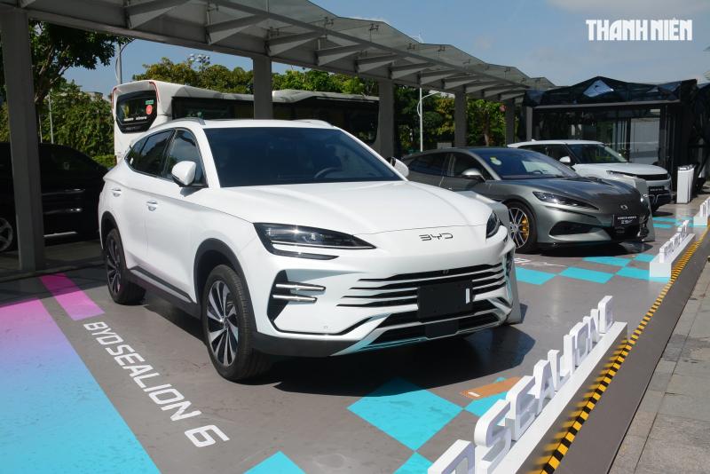 Người Việt chuộng ô tô nhập khẩu, xe ráp ở Thái Lan, Indonesia ồ ạt tràn về - Ảnh 3.