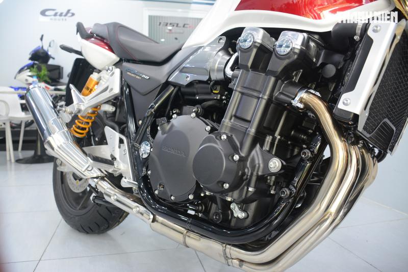 'Hàng hiếm' Honda CB1300SF SP Final Edition về Việt Nam, chưa nóng máy đã có chủ - Ảnh 11.