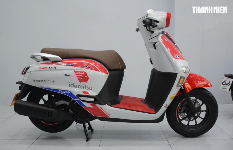 Chỉ sản xuất 99 chiếc, Honda Giorno+ SC35 ThaiGP bất ngờ xuất hiện tại Việt Nam - Ảnh 3.