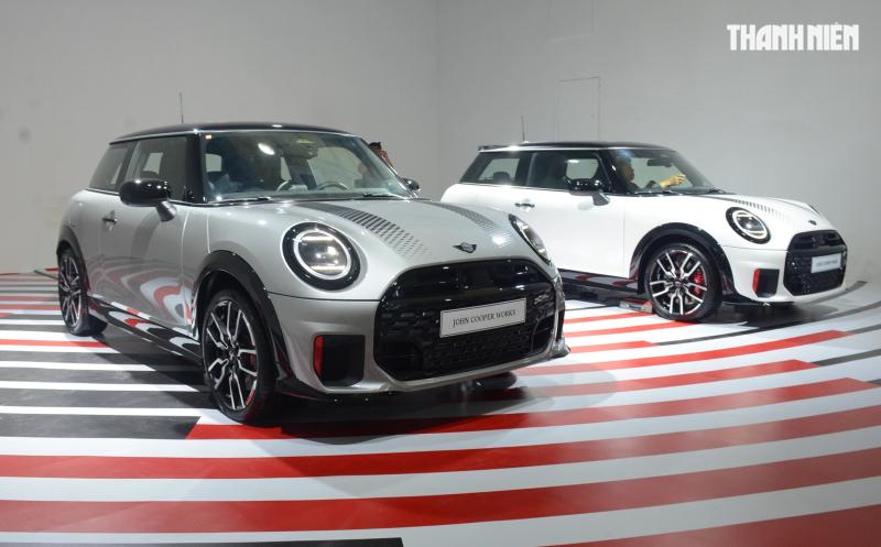 Ô tô hạng sang cỡ nhỏ đậm chất chơi MINI John Cooper Works 2025 có gì mới? - Ảnh 1.
