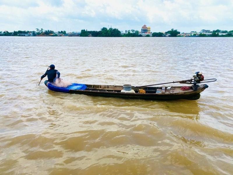 Nước lũ miền Tây đang cao và tiếp tục tăng - Ảnh 1.