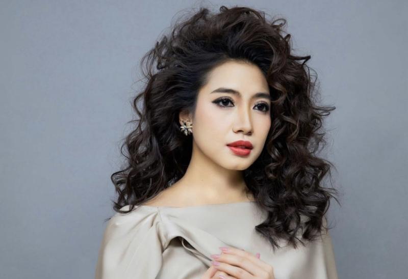 Cô gái gây sốt vì hát giống ca sĩ Ngọc Lan là ai?- Ảnh 1.