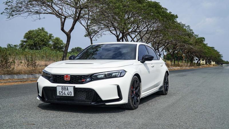 Xe 'độc' Honda Civic Type R ế khách, vì đâu nên nỗi? - Ảnh 1.