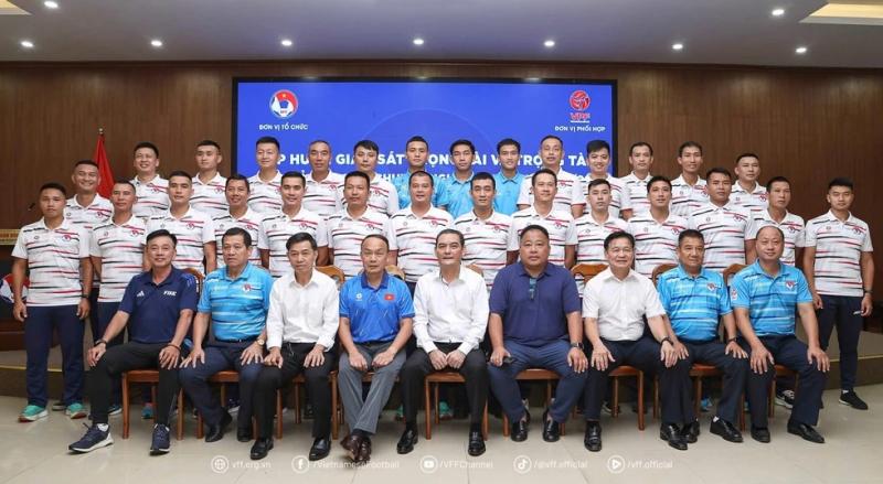 V-League vẫn đủ 14 đội, trọng tài không bị giảm trận tác nghiệp: VPF mừng nhất!- Ảnh 1.
