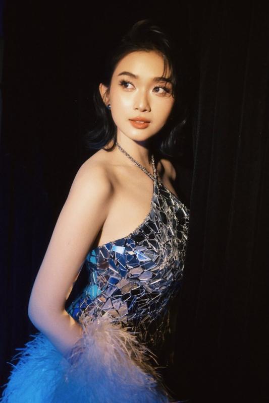 Ngọc Xuân và vai diễn xác chết ấn tượng trong Làm giàu với ma 2 - Ảnh 3. Ngọc Xuân và vai diễn xác chết ấn tượng trong Làm giàu với ma 2 - Ảnh 3.