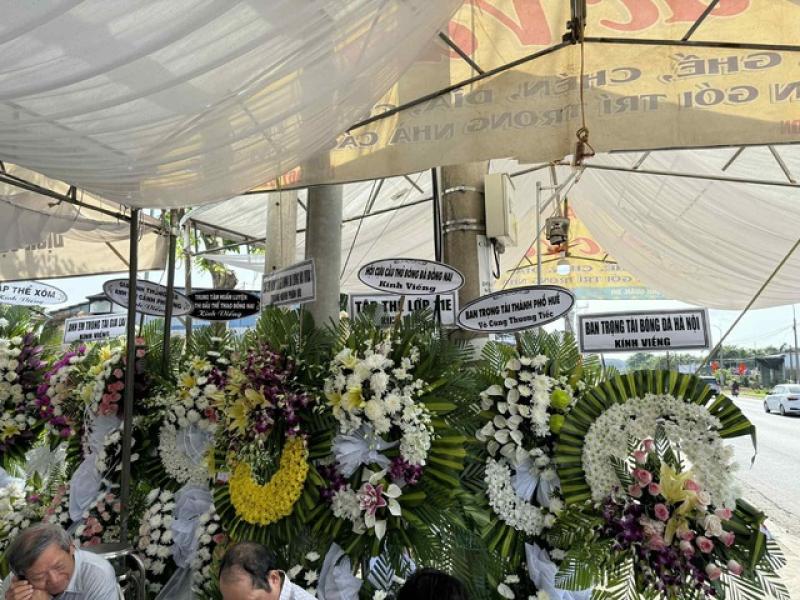 Hôm nay, trọng tài Trần Đình Thịnh về với đất mẹ…- Ảnh 3. Hôm nay, trọng tài Trần Đình Thịnh về với đất mẹ…- Ảnh 3.