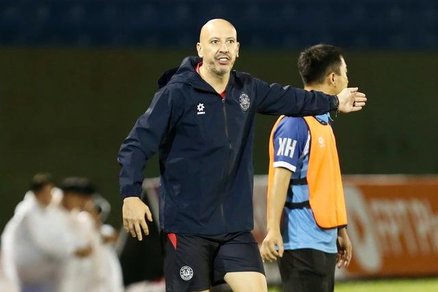 HAGL bị phạt vì lý do bất ngờ, V-League lo lắng các sân mất điện đột ngột sau mưa bão - Ảnh 4.