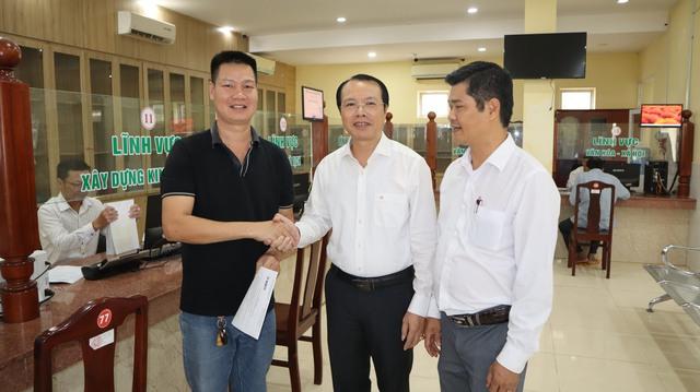 Đồng Nai: Xây dựng chính quyền thân thiện với '4 xin, 4 luôn và 5 không'- Ảnh 2. Đồng Nai: Xây dựng chính quyền thân thiện với '4 xin, 4 luôn và 5 không'- Ảnh 2.
