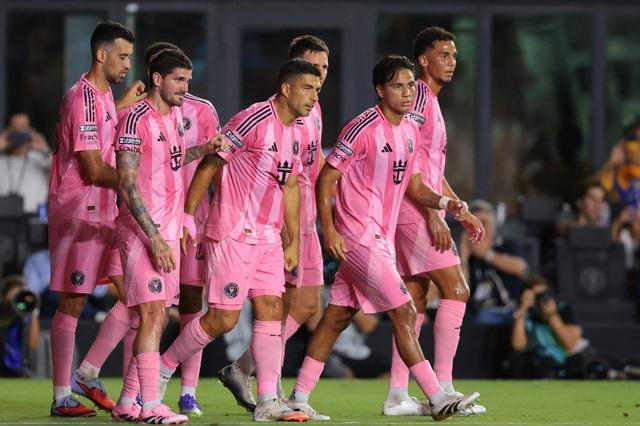 De Paul, Suarez thay Messi đưa Inter Miami vào bán kết Leagues Cup đầy kịch tính - Ảnh 2. De Paul, Suarez thay Messi đưa Inter Miami vào bán kết Leagues Cup đầy kịch tính - Ảnh 2.